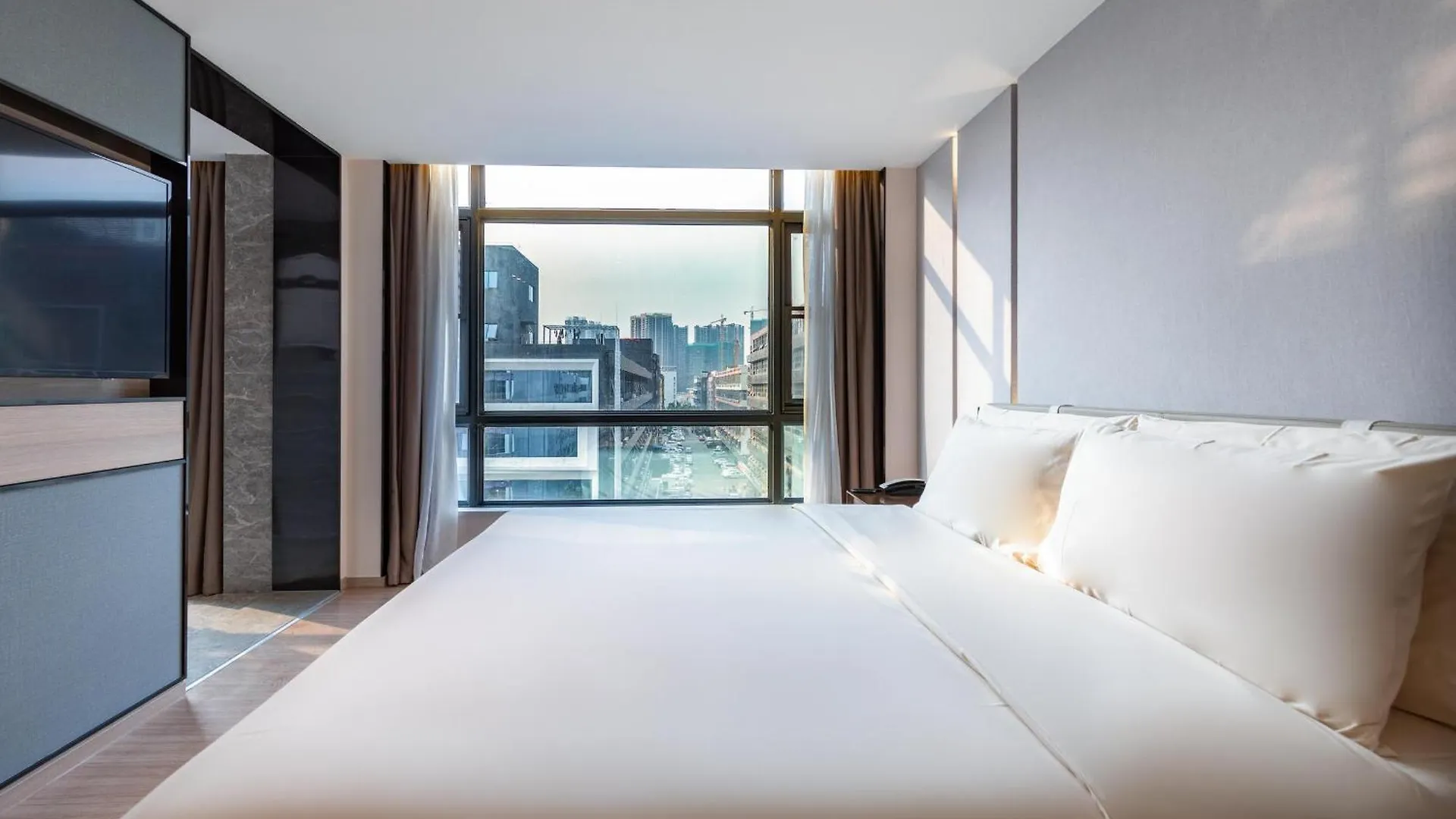Atour Hotel Shenzhen Baoan Xixiang
